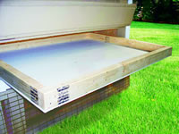 Clean Out Lid w/ Litter Tray Under Floor or Roost Bars