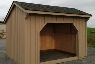 alpaca run in shed 