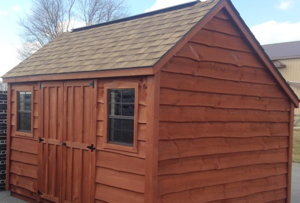 Salt box shed with Heritage Siding