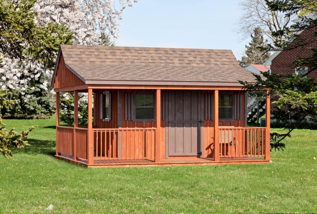 Scenic Board &amp; Batten Cabin with porch