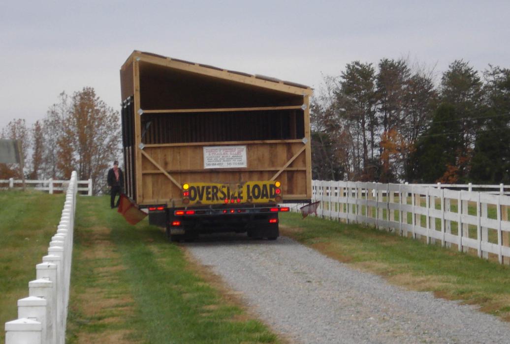 Stall Barn with Overhang-10 Stall Barn with Overhang-9