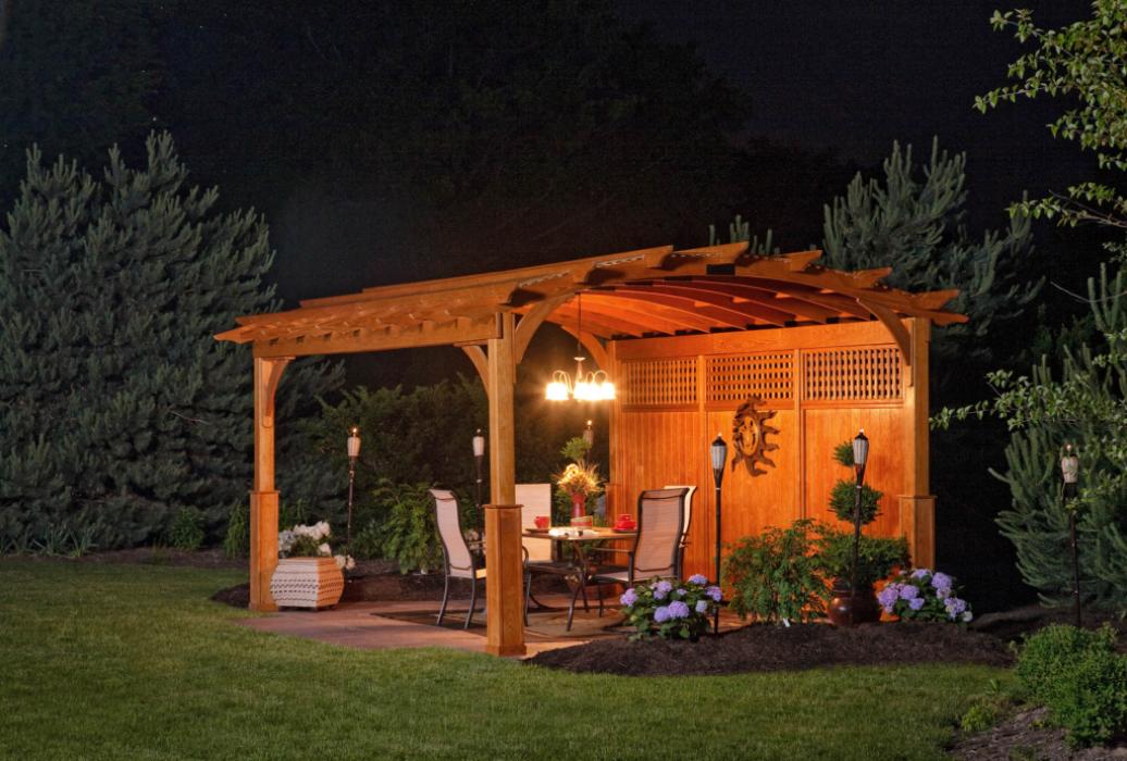 Cozy Arched cedar stained Wood Pergola with privacy wall and roof lattice
