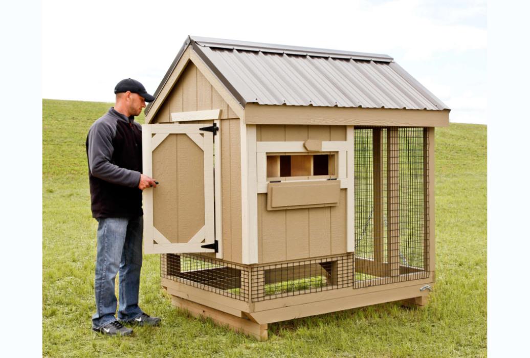 DT-A46C-(10) Front view of tan combo chicken coop