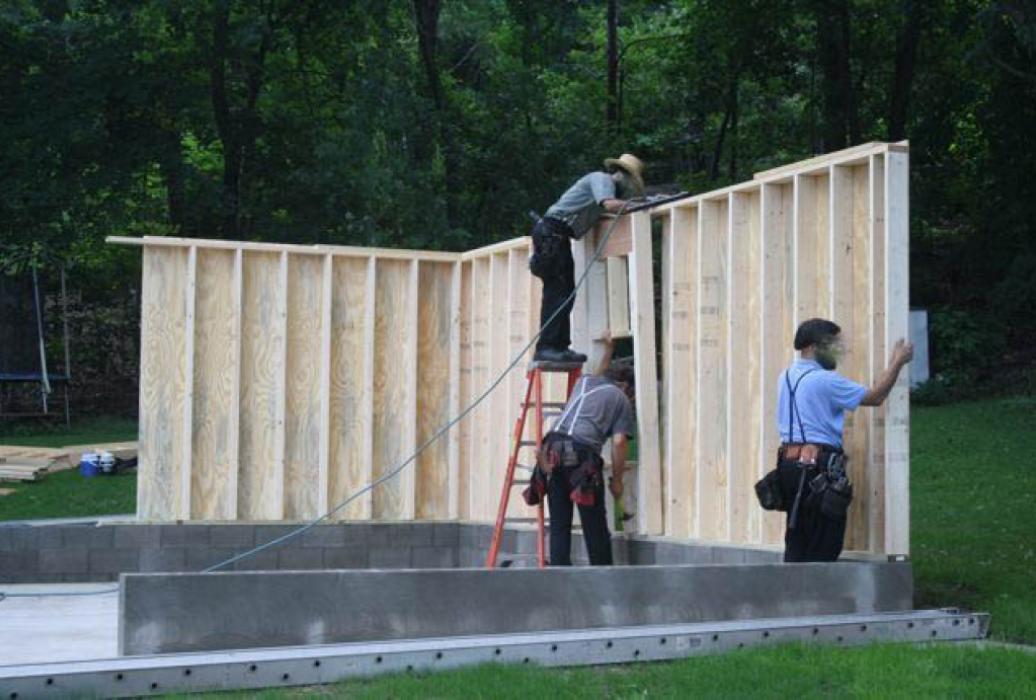 CUSTOM GARAGE GAMBREL 105 CUSTOM GARAGE GAMBREL 105