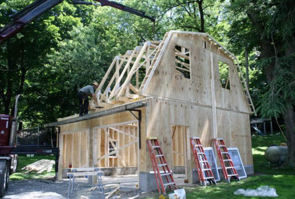 CUSTOM GARAGE GAMBREL 108 CUSTOM GARAGE GAMBREL 108