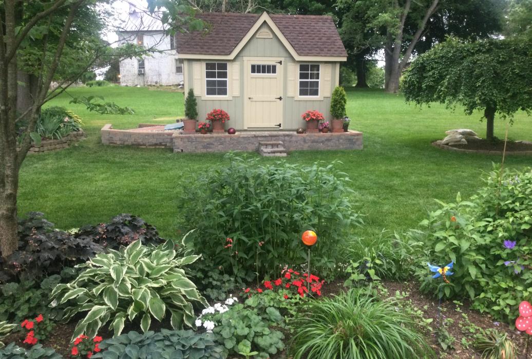 T1-11 Classic Victorian: 10' x 14' -with 6' taller walls and 9/12 pitch roof