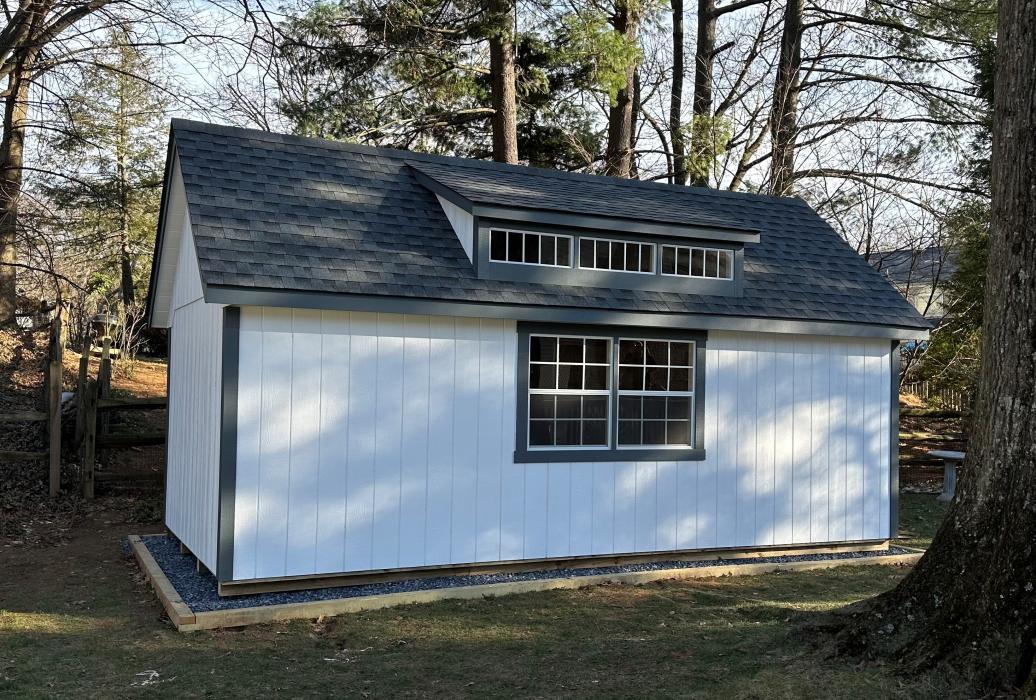 CLASSIC DELUXE CAPE COD: 10' X 20' CLASSIC DELUXE CAPE COD: 10' X 20'