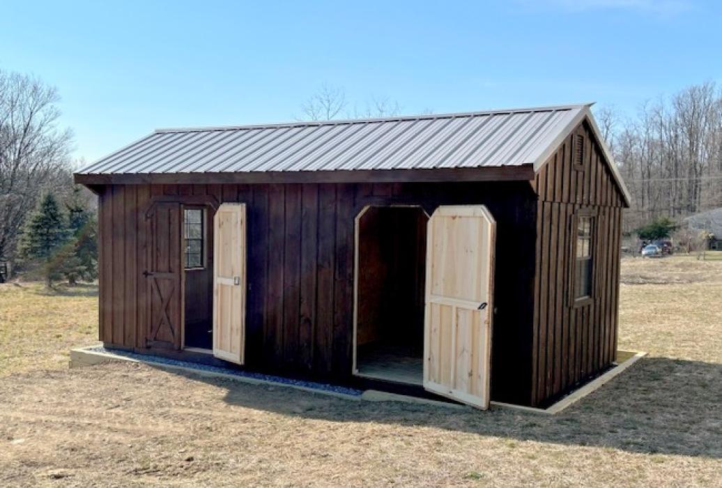 BOARD AND BATTEN QUAKER SHED: 10' X 20'