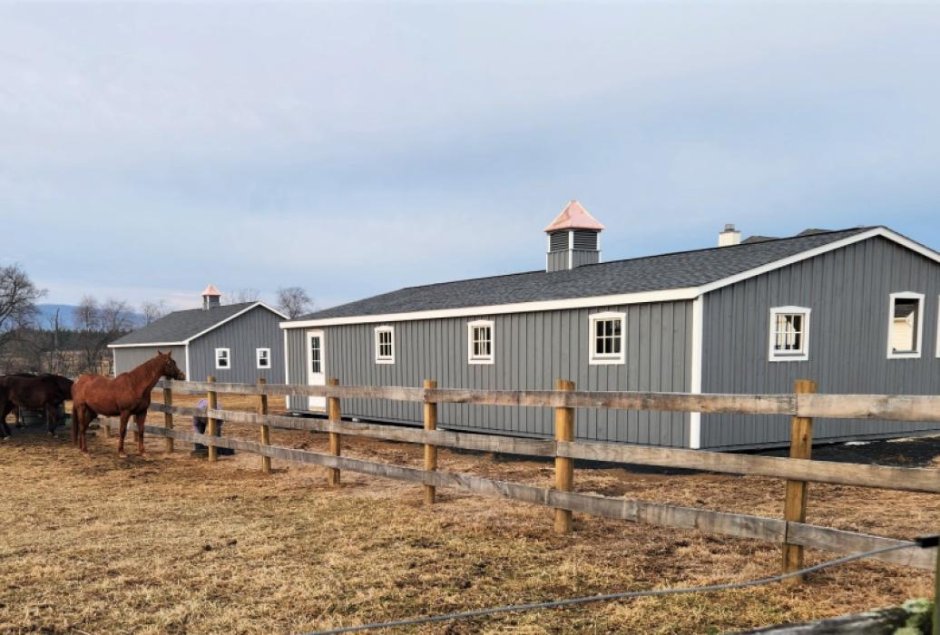 8354 BOARD & BATTEN: "L" SHAPED - MODULAR BARN 22' X 48' rear side 8354 BOARD & BATTEN: "L" SHAPED - MODULAR BARN 22' X 48' rear side