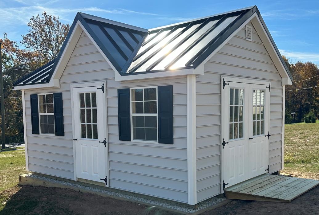 Custom vinyl victorian 8679