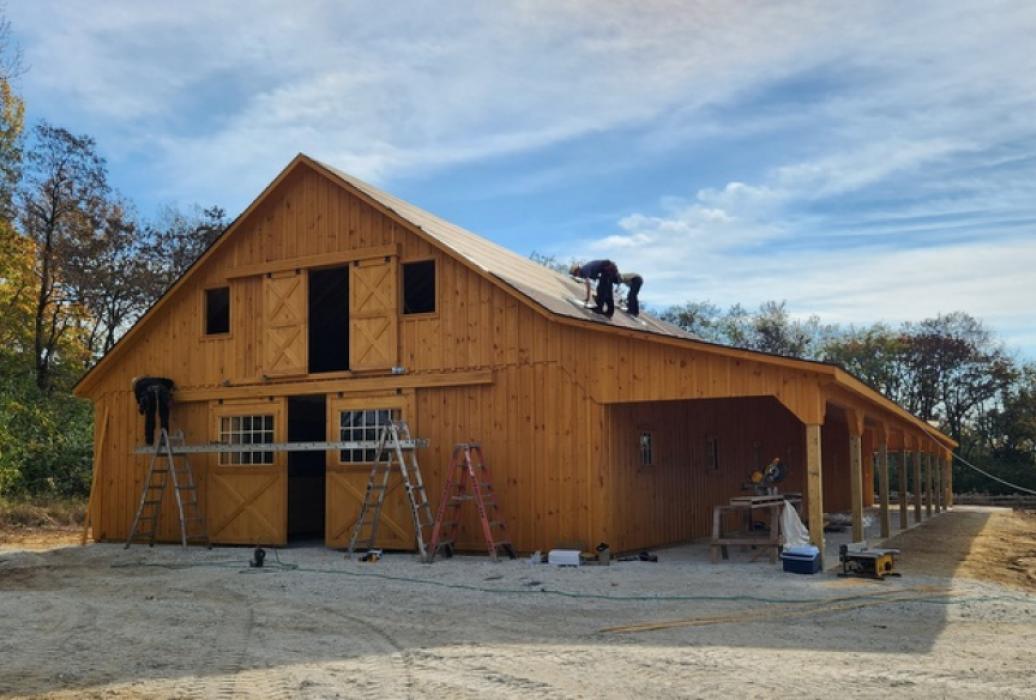 on site construction of gable ends, roof and overhang on site construction of gable ends, roof and overhang