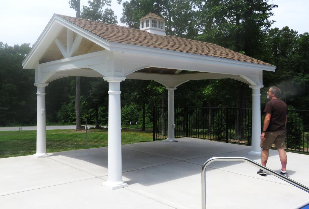 12x16 Manor A-Frame w10in Columns and Rect Cupola w/ Glass