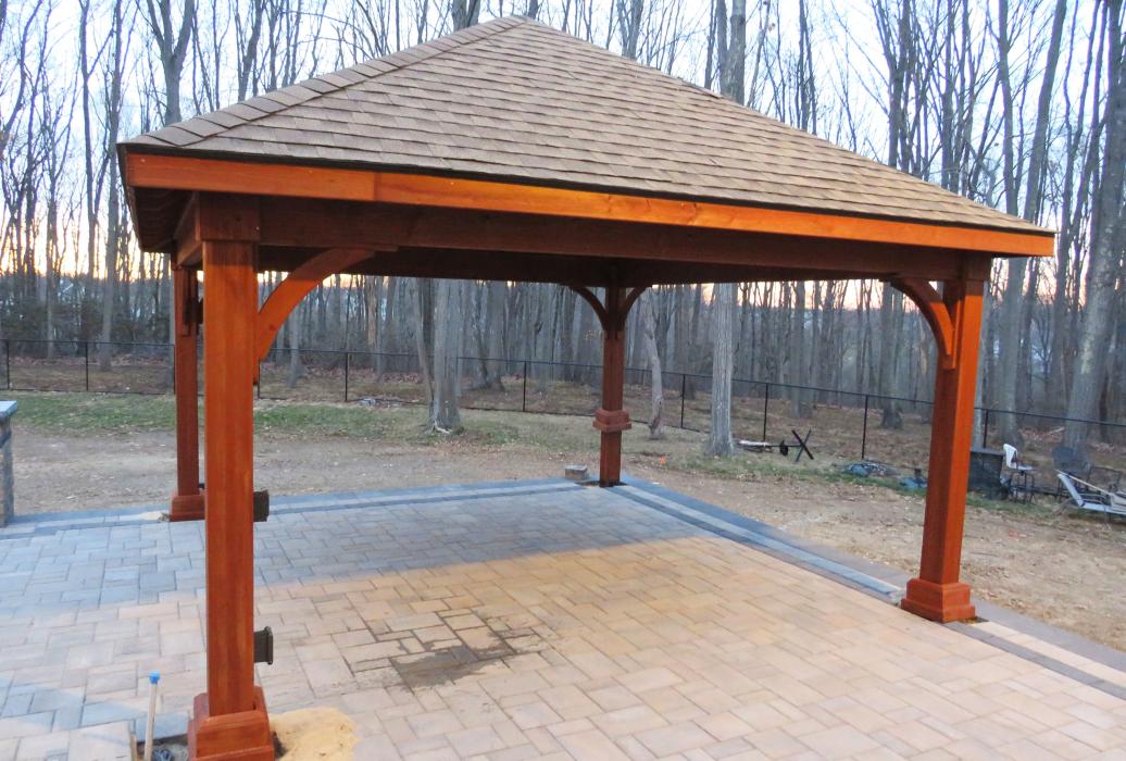 16x16 Keystone with 7in Posts
