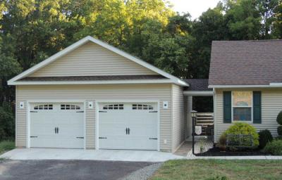 Single Story Aframe Garage without no dormers