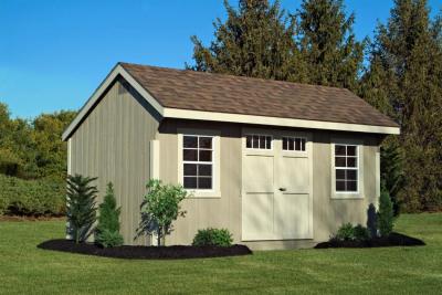 Quaker Style shed with t1-11 siding